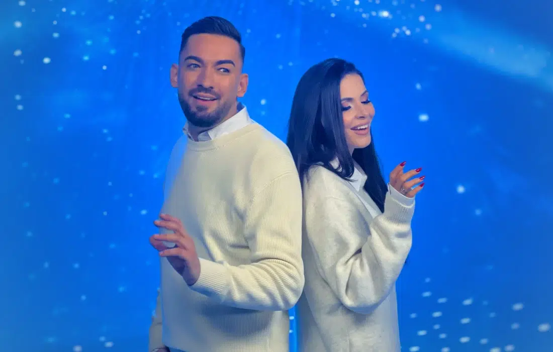 Дамян Попов и Миа подаряват нов живот на "Коледен звън"