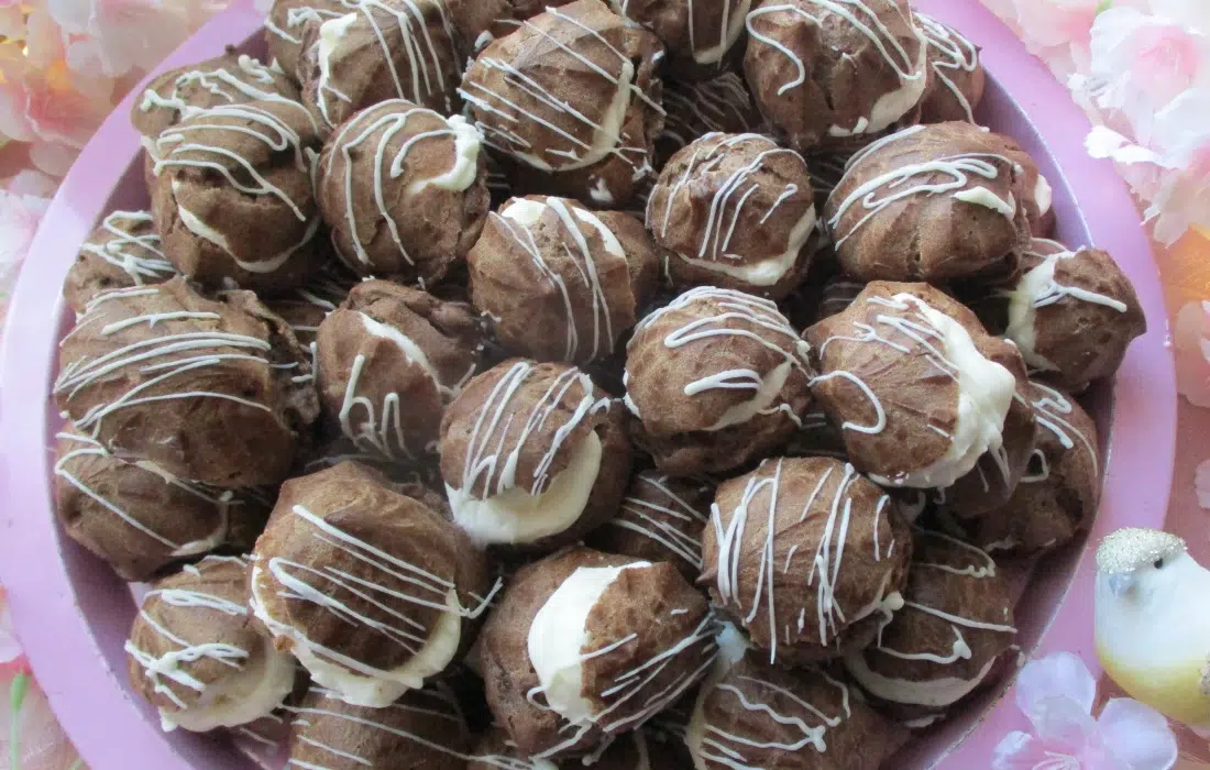 Какаови еклери с крем