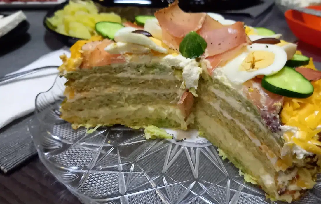 Солена торта с блатове от тиквички