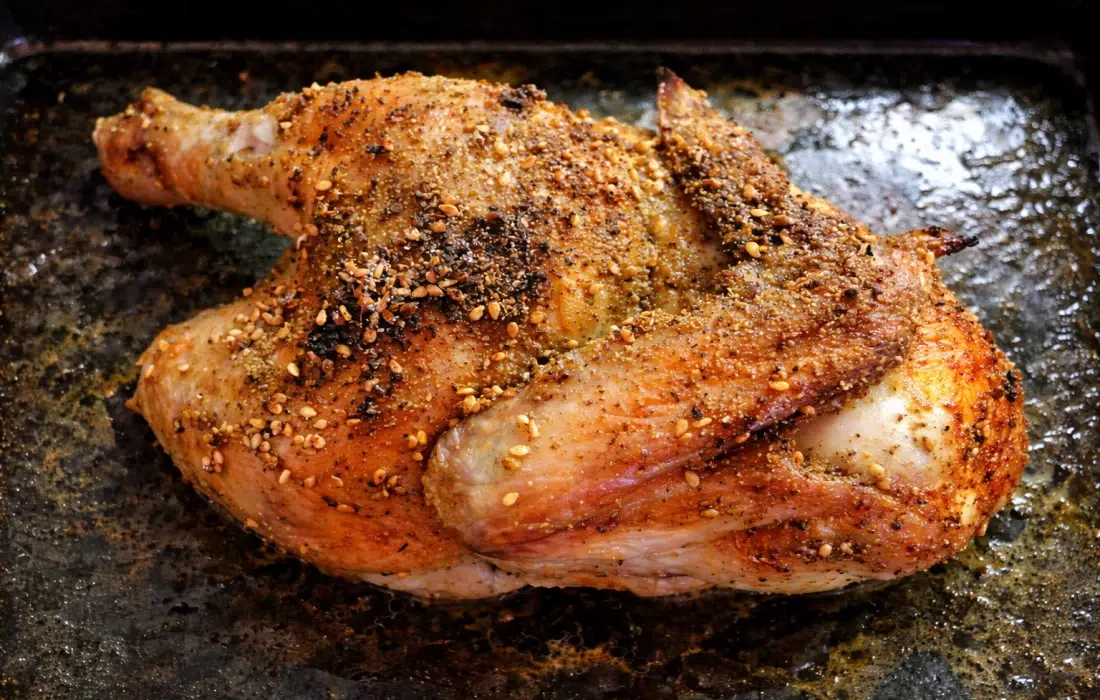 Червена леща с печено пилешко със заатар