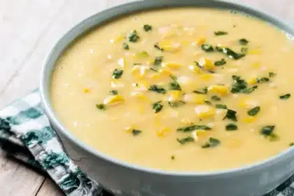 Лесна царевична супа