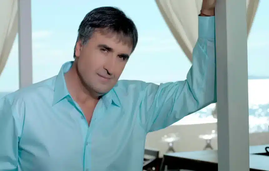 Веселин Маринов