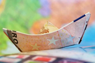 2019 e! Еврото стана на 20 години