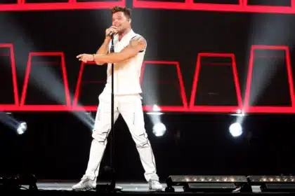 Рики Мартин