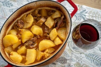 Свинско с картофи