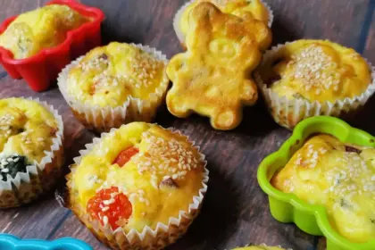 Солени мъфини с чери домати
