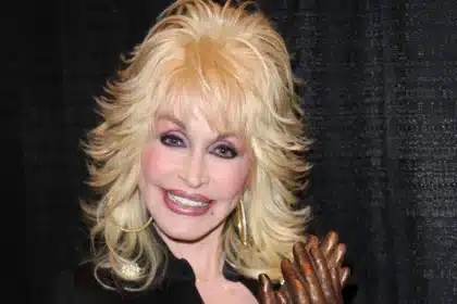 Доли Партън