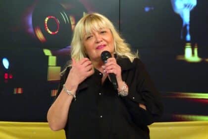 Катя Близнакова