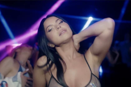 R3HAB и Ина с нова версия на хита "Ecuador" на Sash!