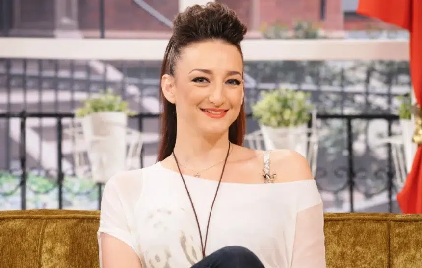 Деси Тенекеджиева