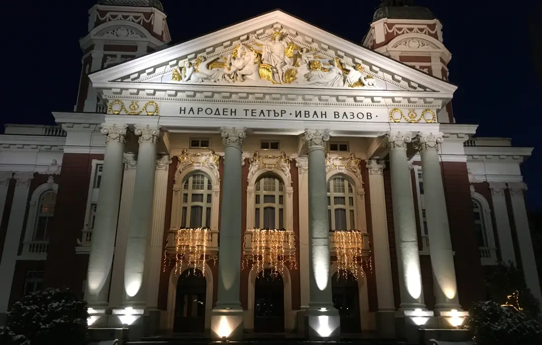 Народният театър влиза в еврозоната