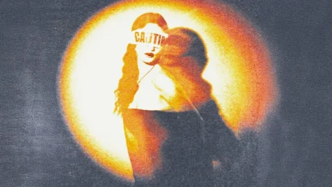 Между реалността и илюзията: ALMA и Алекс Паркър заедно в "Cheap Dopamine"