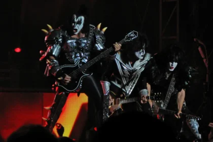 Kiss