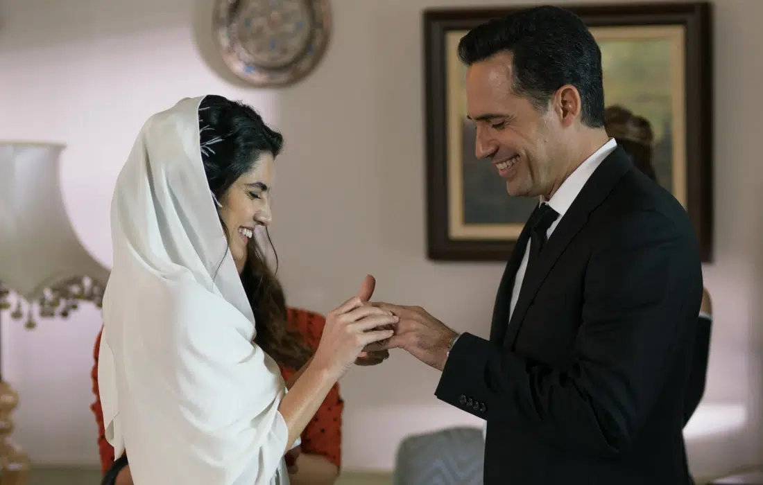 "Завинаги с теб" носи бурни чувства и сблъсък на два свята