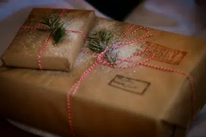 Коледният плейлист на СЛЕД 5: 35 класики за празнично настроение