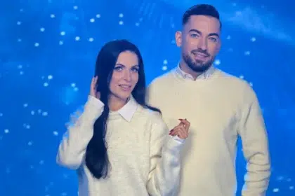 Дамян Попов и Миа подаряват нов живот на "Коледен звън"