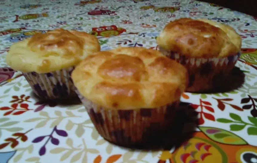 Мъфини със сирене