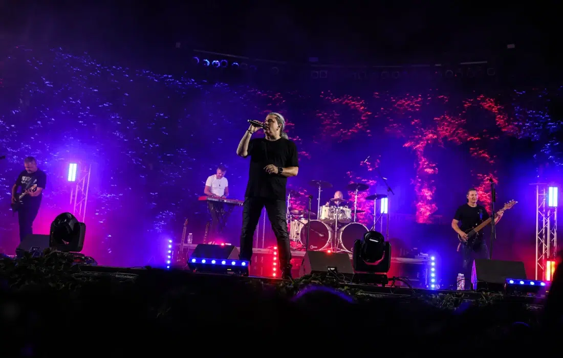 Б.Т.Р. започват национален Tour 2026