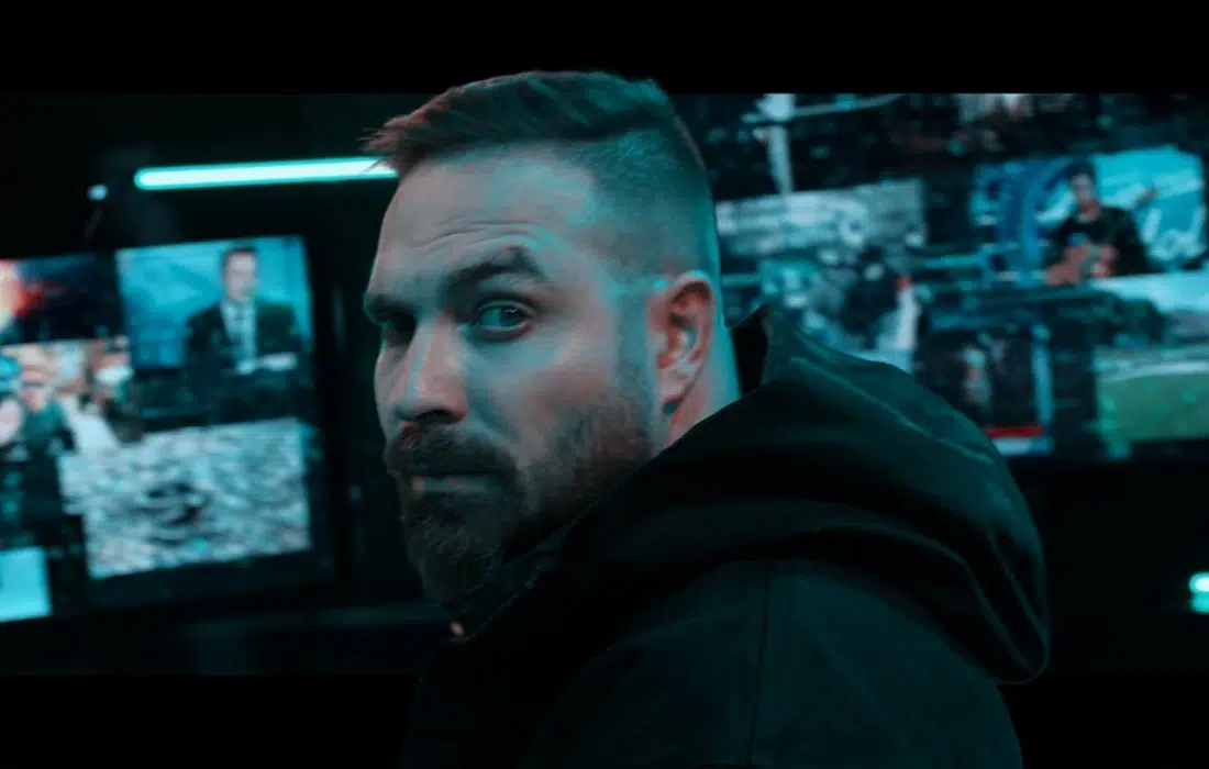 "Не, не искам да зная": ToTo H за света, който крещи от екрана