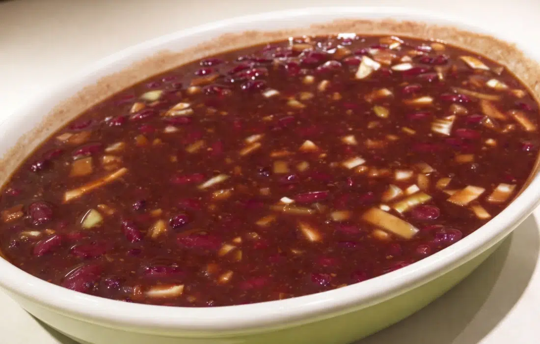 Червен боб с кафе и бърбън на фурна