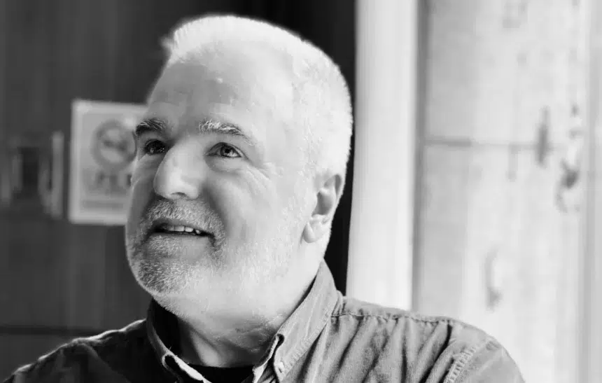 Напусна ни Кирил Ампов