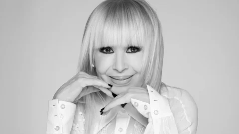 Лили Иванова и нейното "Счупено сърце"