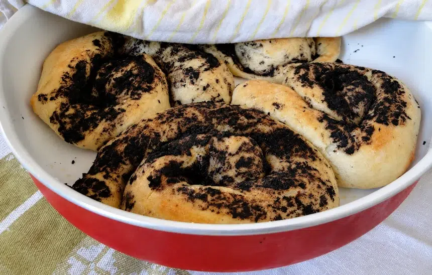 Хляб с маслинова паста