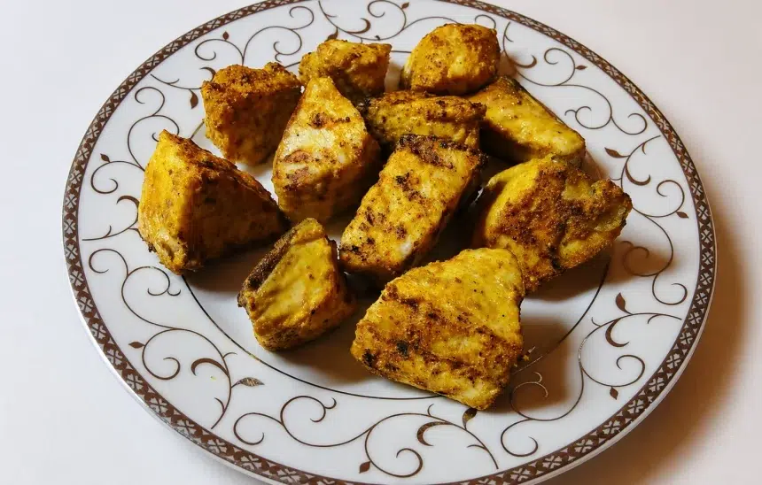 Хапки от бял амур с къри