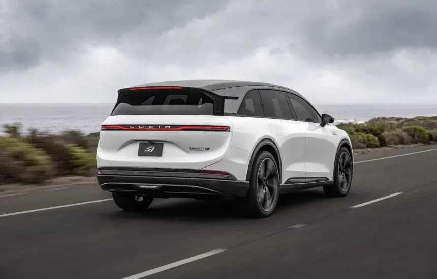 Lucid Gravity GT-S идва с 1070 к.с., седем места и ускорение като суперкола