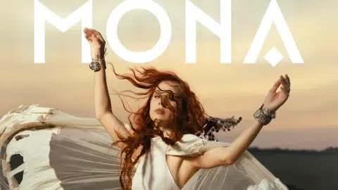Mona събира две години музика в дебютния албум