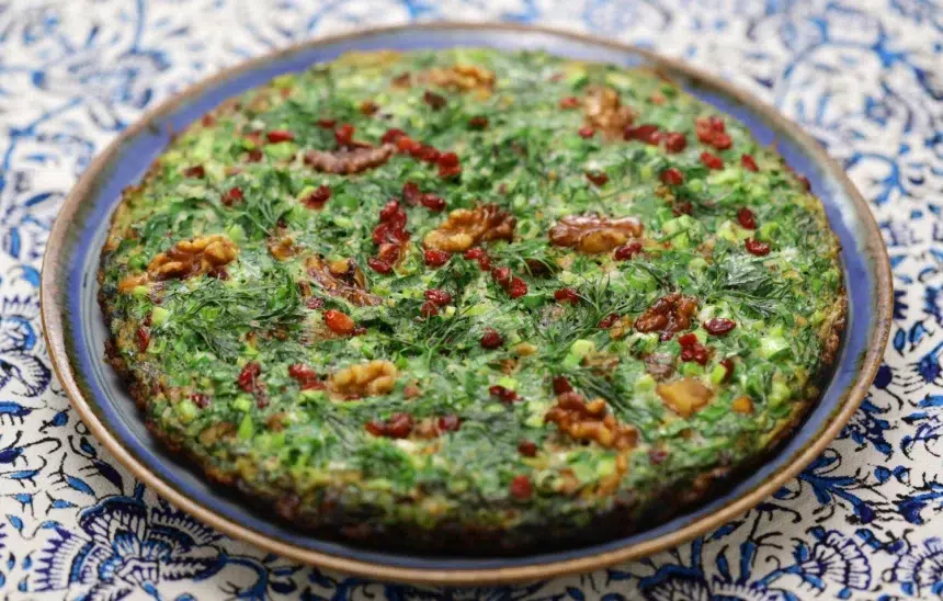 Персийски зелен омлет куку